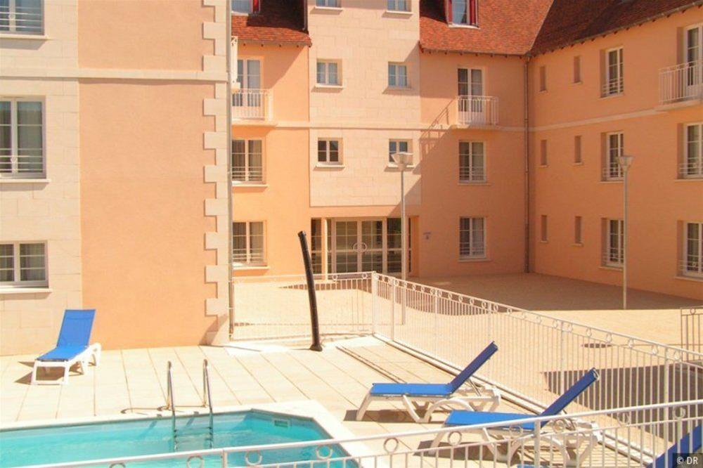 Terres De France - Appart'Hotel Ла-Рош-Позе Экстерьер фото